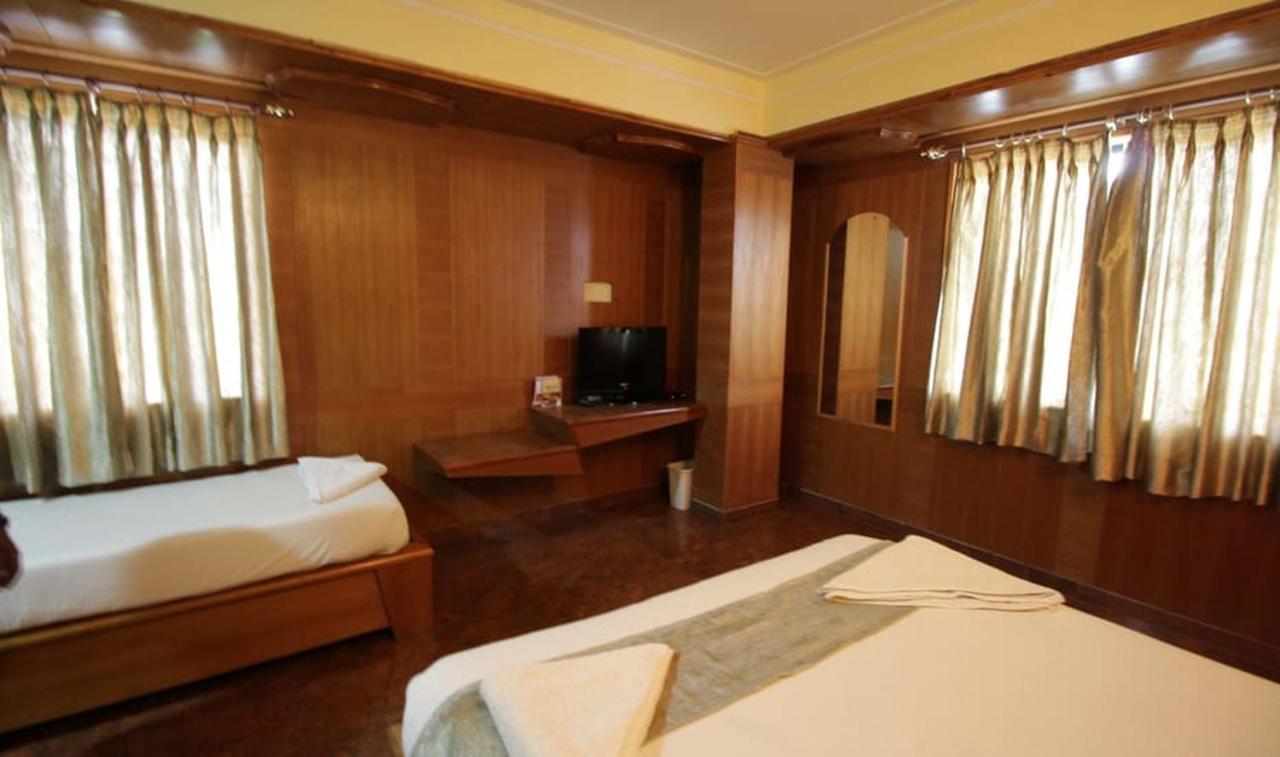 The Mahendra Hotels Мисор Екстериор снимка